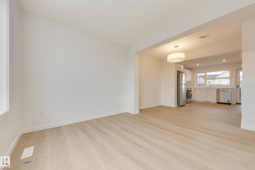 17234 4 Street, Edmonton, AB - Indoor Photo Showing Other Room