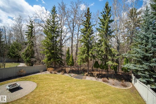 322 Caldwell Close, Edmonton, AB 