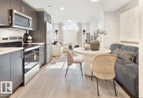 1216 Keswick Drive, Edmonton, AB - Indoor