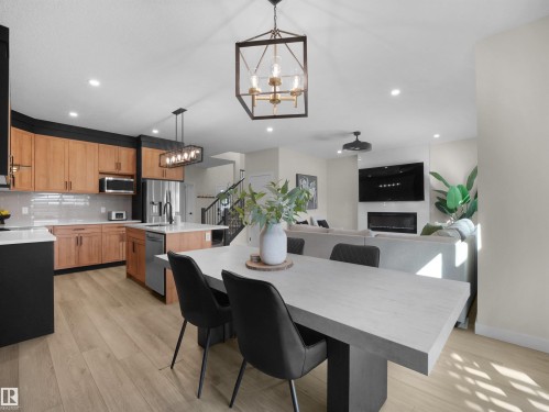 821 Morris Avenue, Leduc, AB - Indoor