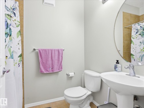 268 4823 104A Street, Edmonton, AB - Indoor Photo Showing Bathroom