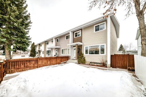 13222 83 Street  Edmonton, AB T5E 2W7