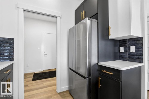 15 1910 Collip View View Sw, Edmonton, AB - Indoor