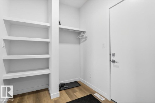 15 1910 Collip View View Sw, Edmonton, AB - Indoor With Storage