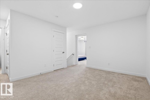 15 1910 Collip View View Sw, Edmonton, AB - Indoor Photo Showing Other Room