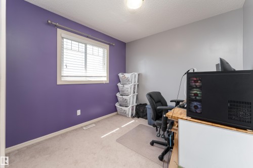 92 Calvert Wynd, Fort Saskatchewan, AB - Indoor Photo Showing Office