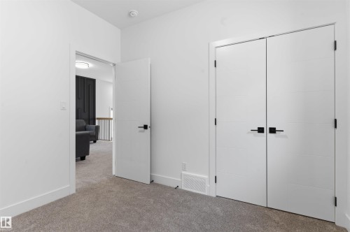 439 Roberts Cres, Leduc, AB - Indoor Photo Showing Other Room