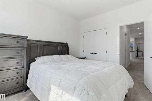 439 Roberts Cres, Leduc, AB - Indoor Photo Showing Bedroom
