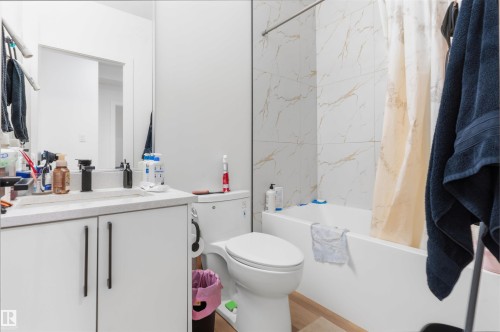 439 Roberts Cres, Leduc, AB - Indoor Photo Showing Bathroom