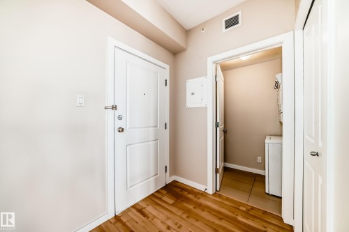 413 9519 160 Avenue, Edmonton, AB - Indoor Photo Showing Other Room