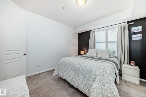 223 10407 122 Street, Edmonton, AB - Indoor Photo Showing Bedroom