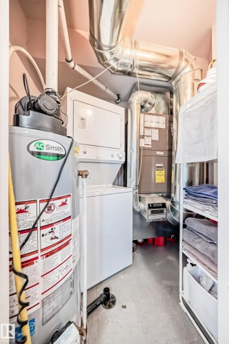 223 10407 122 Street, Edmonton, AB - Indoor Photo Showing Laundry Room