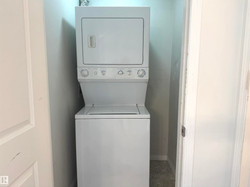 210 11325 83 Street, Edmonton, AB - Indoor Photo Showing Laundry Room