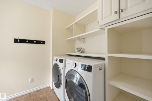 11503 10 Avenue, Edmonton, AB - Indoor Photo Showing Laundry Room