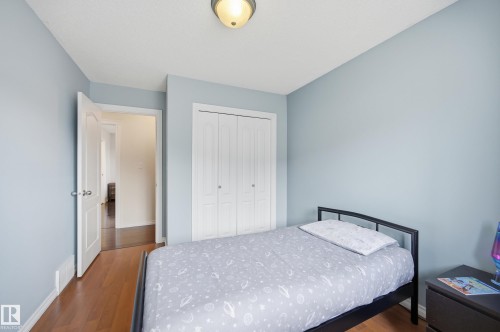 11503 10 Avenue, Edmonton, AB - Indoor Photo Showing Bedroom