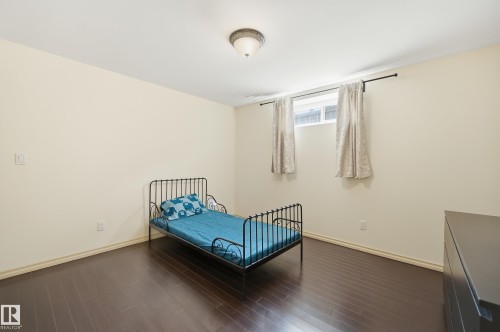 11503 10 Avenue, Edmonton, AB - Indoor Photo Showing Bedroom