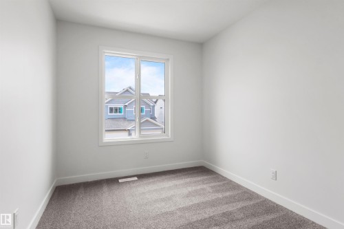 1217 Cristall Way, Edmonton, AB - Indoor Photo Showing Other Room