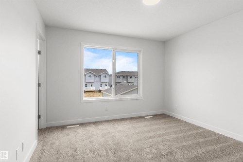 1217 Cristall Way, Edmonton, AB - Indoor Photo Showing Other Room