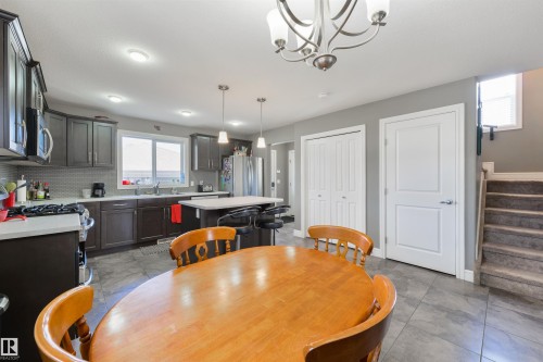 102 Kirpatrick Bend, Leduc, AB - Indoor Photo Showing Dining Room
