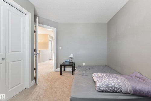 102 Kirpatrick Bend, Leduc, AB - Indoor Photo Showing Bedroom