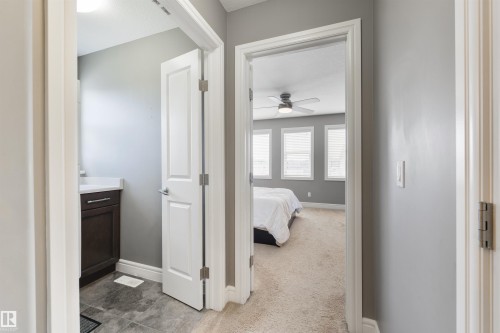 102 Kirpatrick Bend, Leduc, AB - Indoor