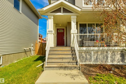 102 Kirpatrick Bend, Leduc, AB - Outdoor