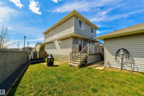 102 Kirpatrick Bend, Leduc, AB - Outdoor