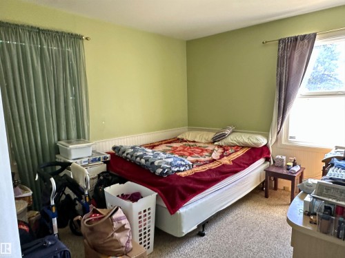 5035 49 Avenue, Vilna, AB - Indoor Photo Showing Bedroom