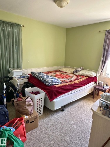 5035 49 Avenue, Vilna, AB - Indoor Photo Showing Bedroom