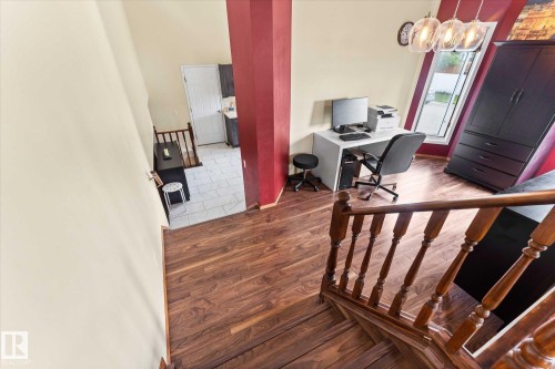 124 Klarvatten Road, Edmonton, AB - Indoor