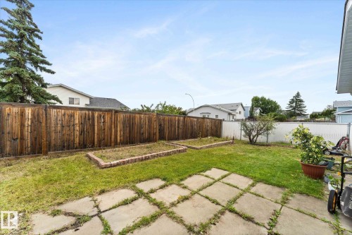 124 Klarvatten Road, Edmonton, AB - Outdoor