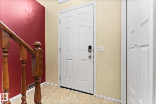 124 Klarvatten Road, Edmonton, AB - Indoor Photo Showing Other Room