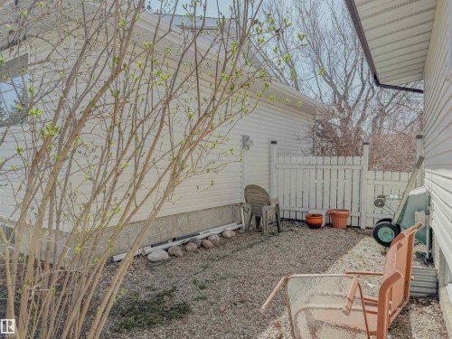 8651 27 Avenue, Edmonton, AB - Outdoor