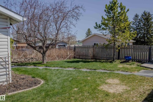 8651 27 Avenue, Edmonton, AB - Outdoor