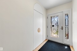 9602 85 Street  Edmonton, AB T6C 3E2