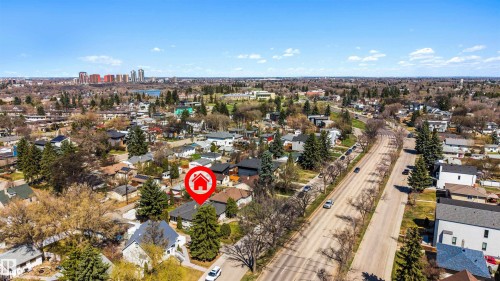Residential neighborhood with mature trees and visible roadways - 9602 85 Street, Edmonton, AB - Outdoor With View