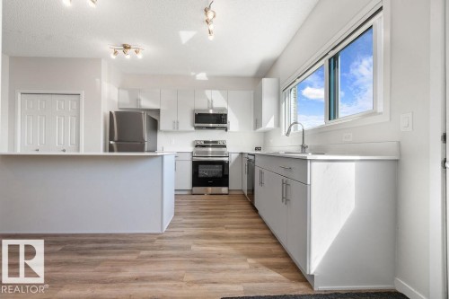 7123 46A Street, Beaumont, AB - Indoor Photo Showing Kitchen