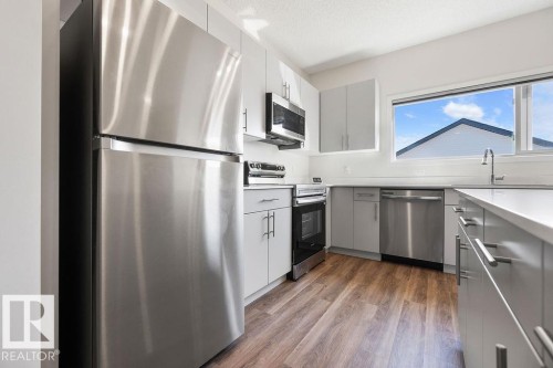 7123 46A Street, Beaumont, AB - Indoor Photo Showing Kitchen