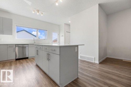 7123 46A Street, Beaumont, AB - Indoor Photo Showing Kitchen