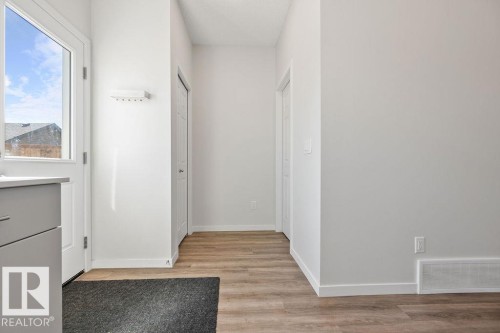 7123 46A Street, Beaumont, AB - Indoor Photo Showing Other Room