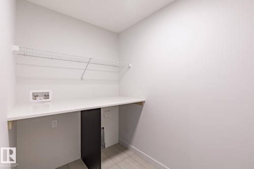 286 Lodge Pole Place, Leduc, AB - Indoor With Storage