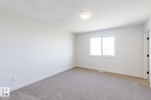 286 Lodge Pole Place, Leduc, AB - Indoor Photo Showing Other Room