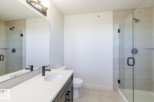 286 Lodge Pole Place, Leduc, AB - Indoor Photo Showing Bathroom