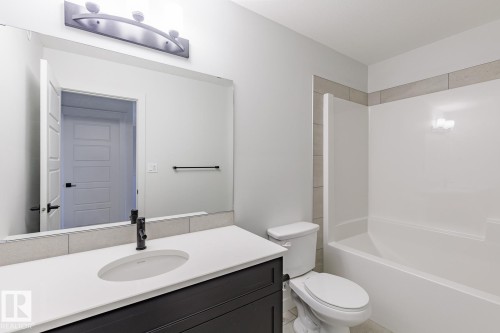 286 Lodge Pole Place, Leduc, AB - Indoor Photo Showing Bathroom