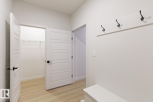 286 Lodge Pole Place, Leduc, AB - Indoor Photo Showing Other Room