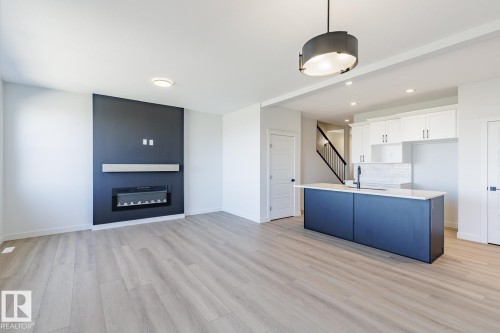 286 Lodge Pole Place, Leduc, AB - Indoor With Fireplace