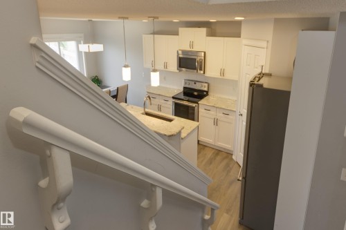 927 Ebbers Crescent, Edmonton, AB - Indoor