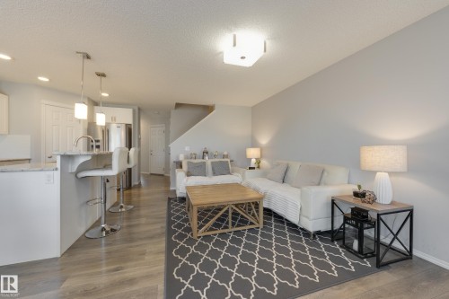 927 Ebbers Crescent, Edmonton, AB - Indoor
