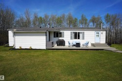 11 27420 TWP ROAD 544 Rural Sturgeon County, AB T8R 2B4