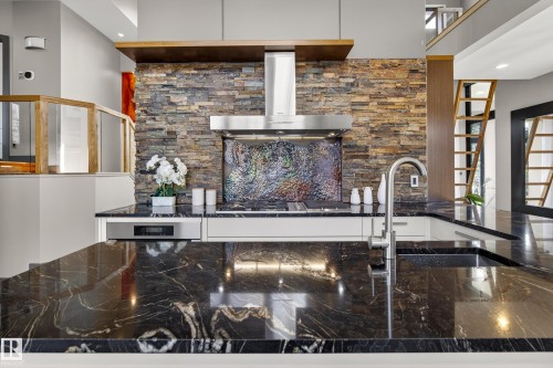 11908 41A Avenue, Edmonton, AB - Indoor Photo Showing Kitchen With Upgraded Kitchen